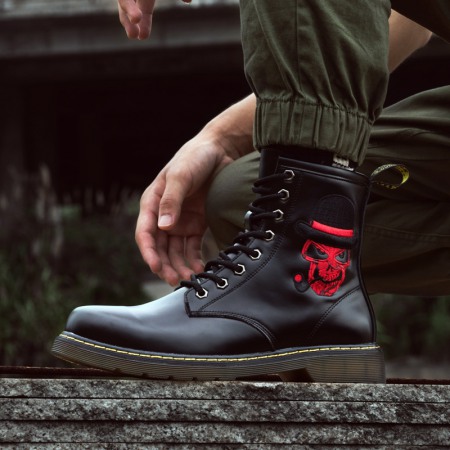 Martin Boots Men's Black Leather Shoes Autumn Increase Bright Leather Tooling Boots High-Top Middle-Top